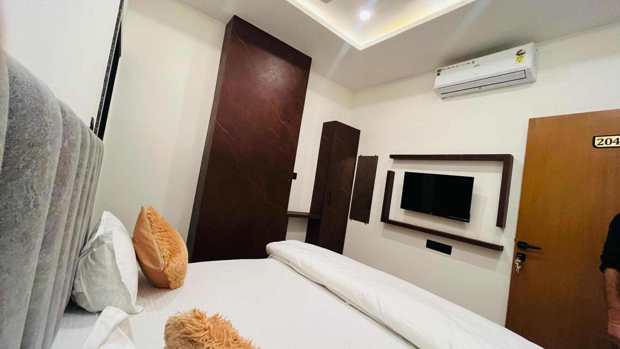Hotel Revanta Bhilwara Zimmer foto