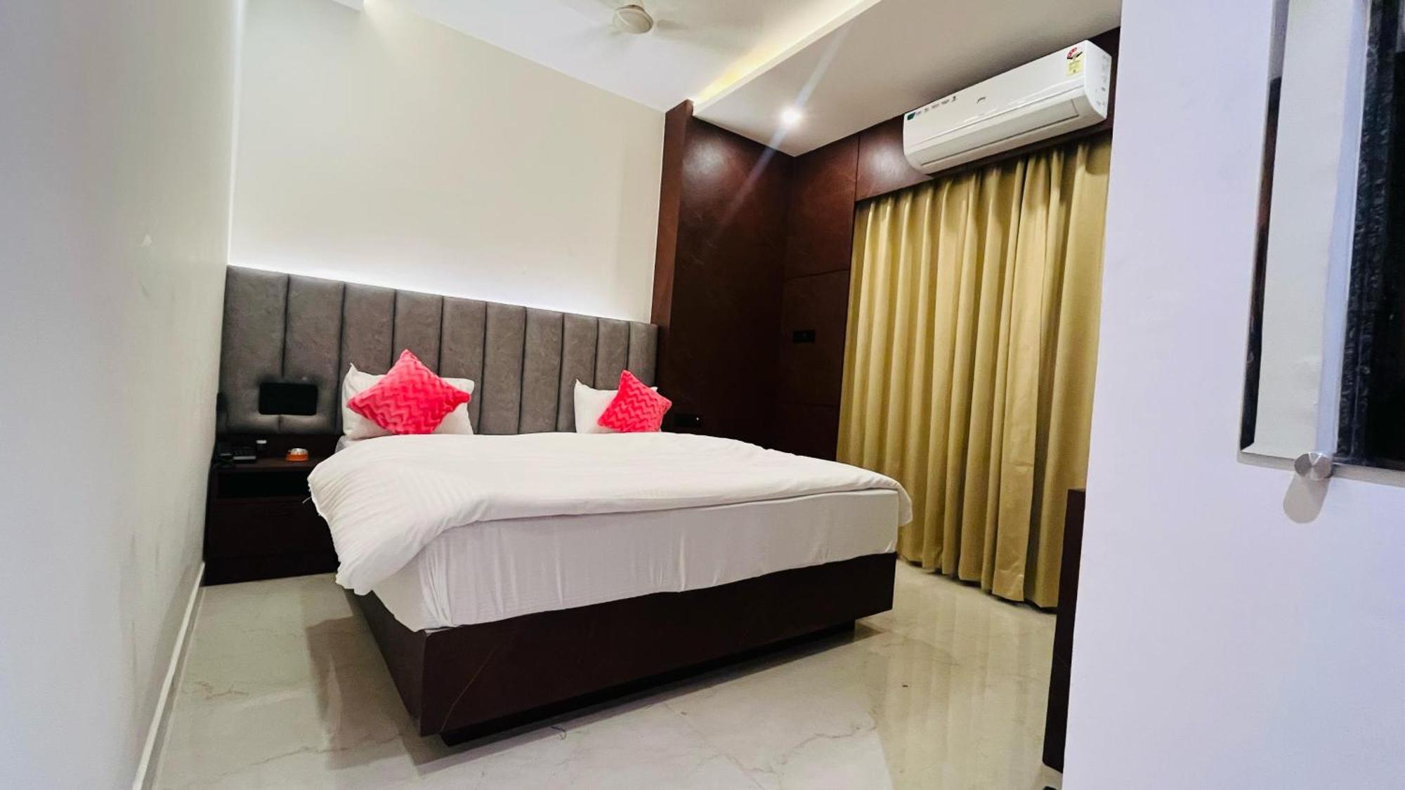 Hotel Revanta Bhilwara Exterior foto